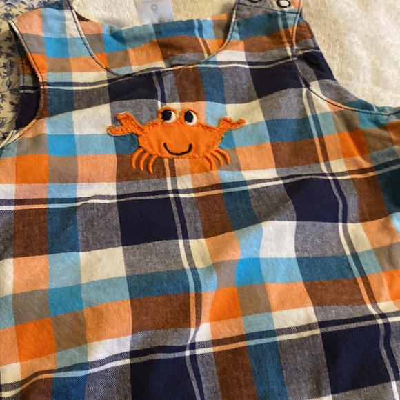 Carters baby onesie size 6 months like new - Picture 2 of 5